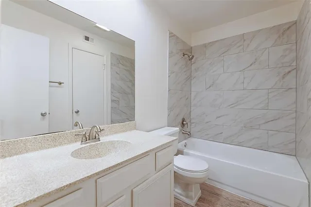 $1,295 | 8405 Bent Tree Road, Unit 2221, Austin, TX 78759