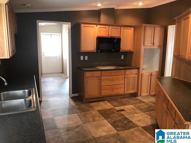 7536 Lock 17 Road Bessemer, AL 35023 - Photo 3 of 16