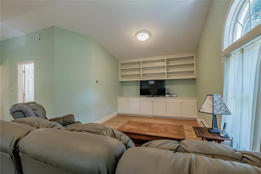 19 Trundy Road Cape Elizabeth, ME 04107 - Photo 22 of 35 Bonus room over garage built in...