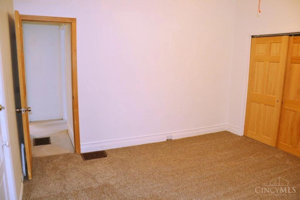 502 Riddle Road Cincinnati, OH 45220 - Photo 20 of 54 Gallery Image 20