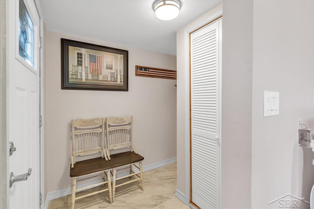 3627 Flajole Road Midland, MI 48642 - Photo 6 of 39 50076957-5.JPG