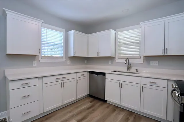 $290,000 | 705 Washington Street, Graham, NC 27253