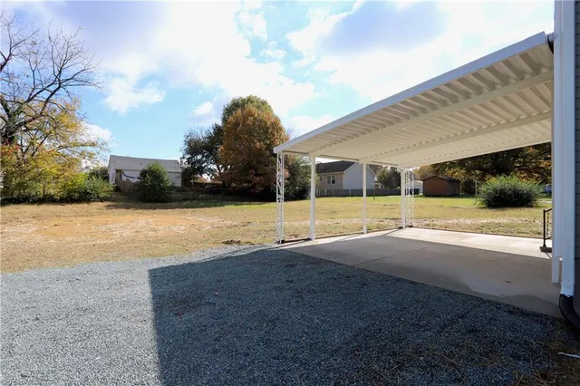 $290,000 | 705 Washington Street, Graham, NC 27253