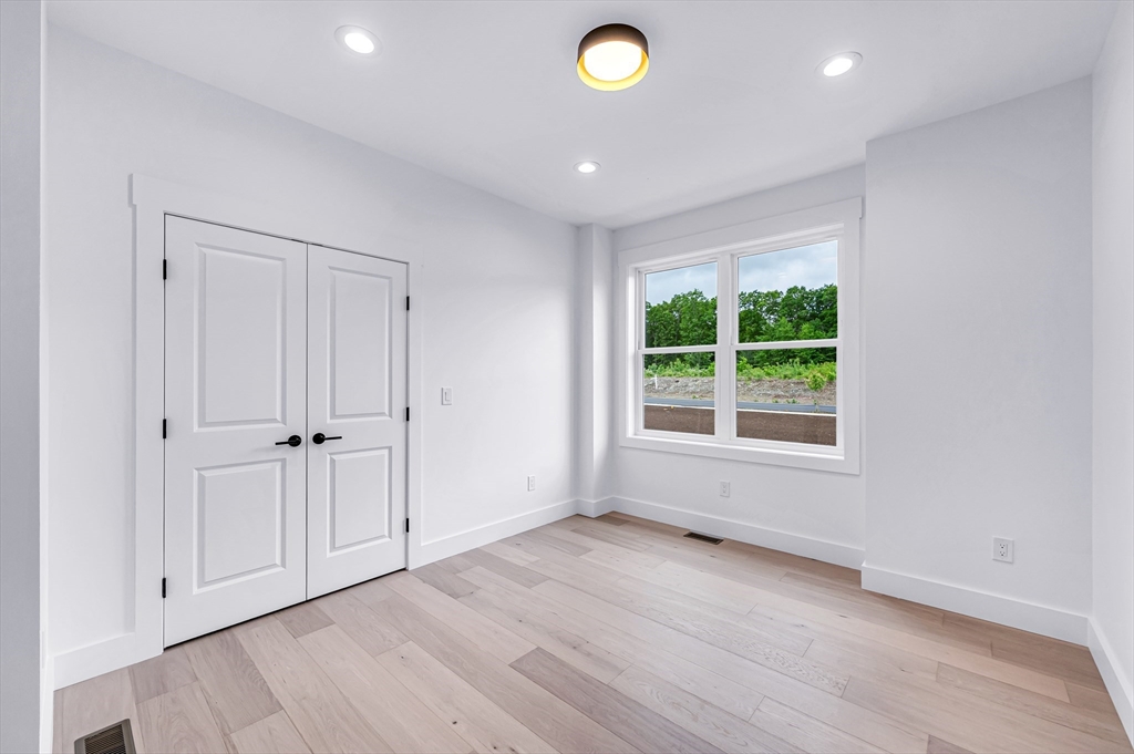 32 Balsam Hl Road Ludlow, MA 01056 - Photo 19 of 42