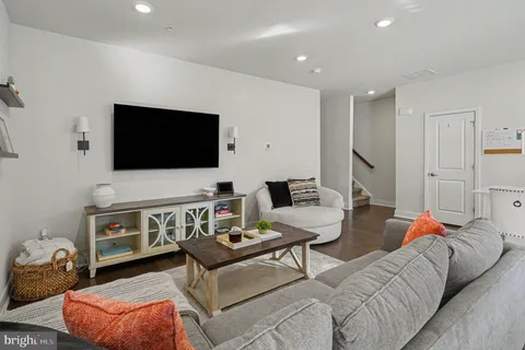 $480,000 | 744 Ore Street, Phoenixville, PA 19460