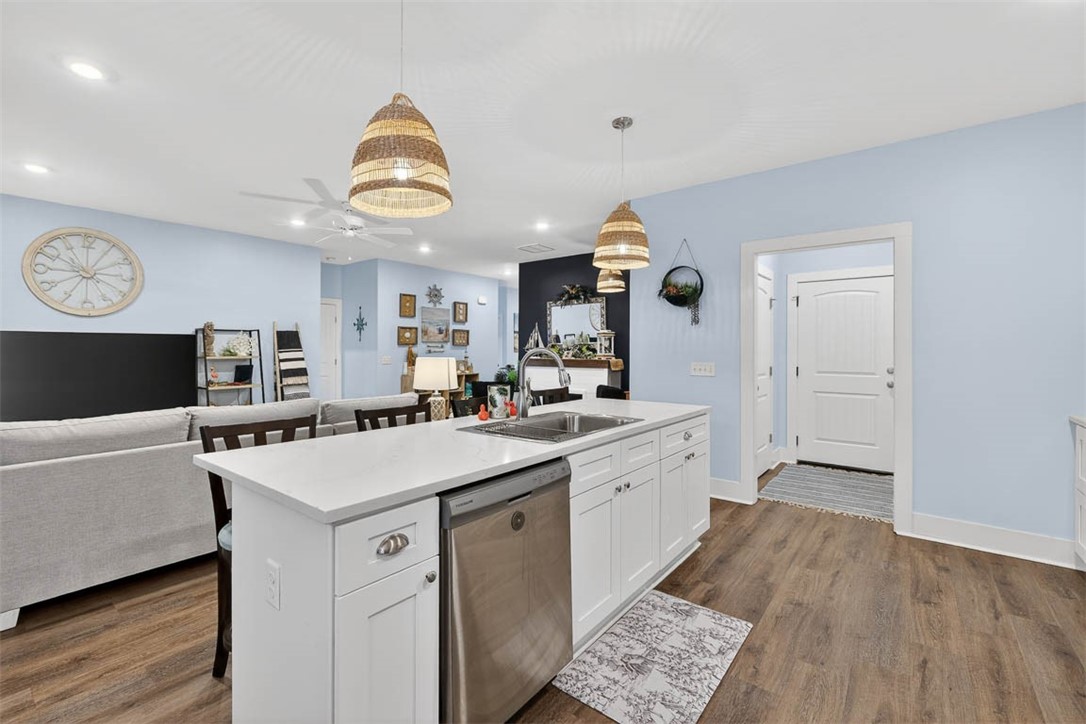 1103 Fairway Road Brunswick, GA 31525 - Photo 14 of 39