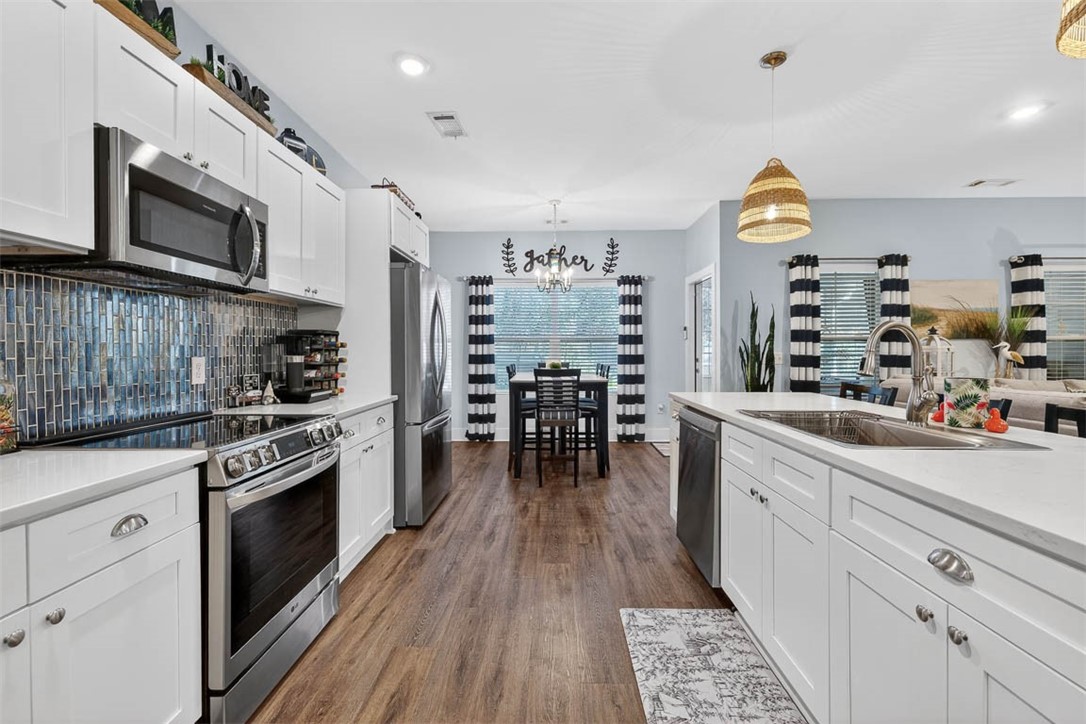 1103 Fairway Road Brunswick, GA 31525 - Photo 16 of 39