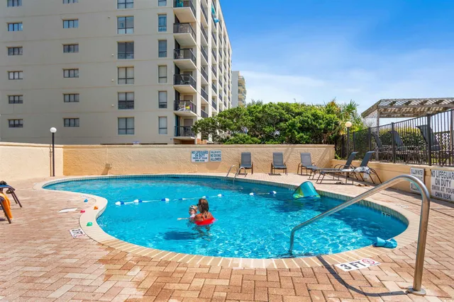 $1,550 | 4701 South Ocean Boulevard, Unit 3B, North Myrtle Beach, SC 29582