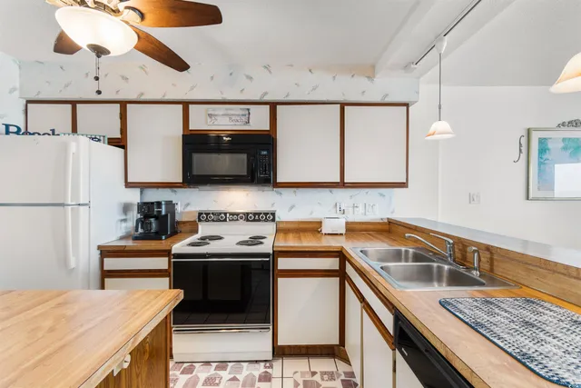 $1,550 | 4701 South Ocean Boulevard, Unit 3B, North Myrtle Beach, SC 29582