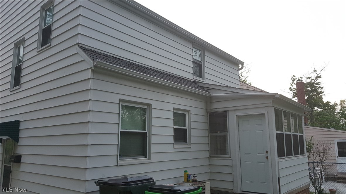 1339 Dorsh Road Cleveland, OH 44121 - Photo 3 of 20 Gallery Image 3