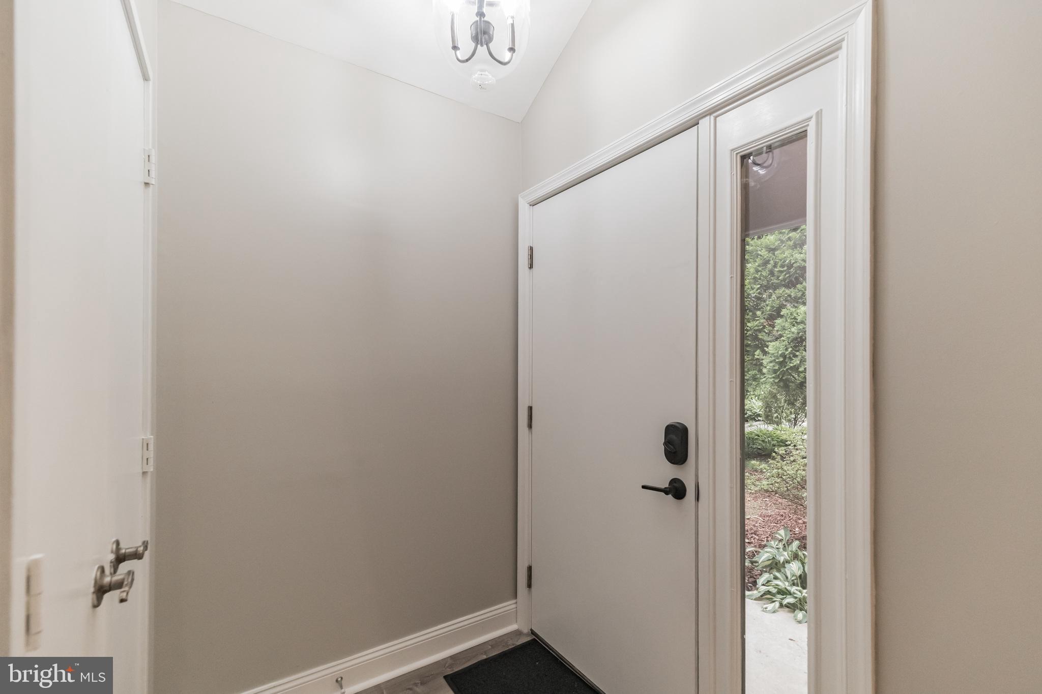 2272 Wheelwright Court Reston, VA 20191 - Photo 12 of 32 Gallery Image 12