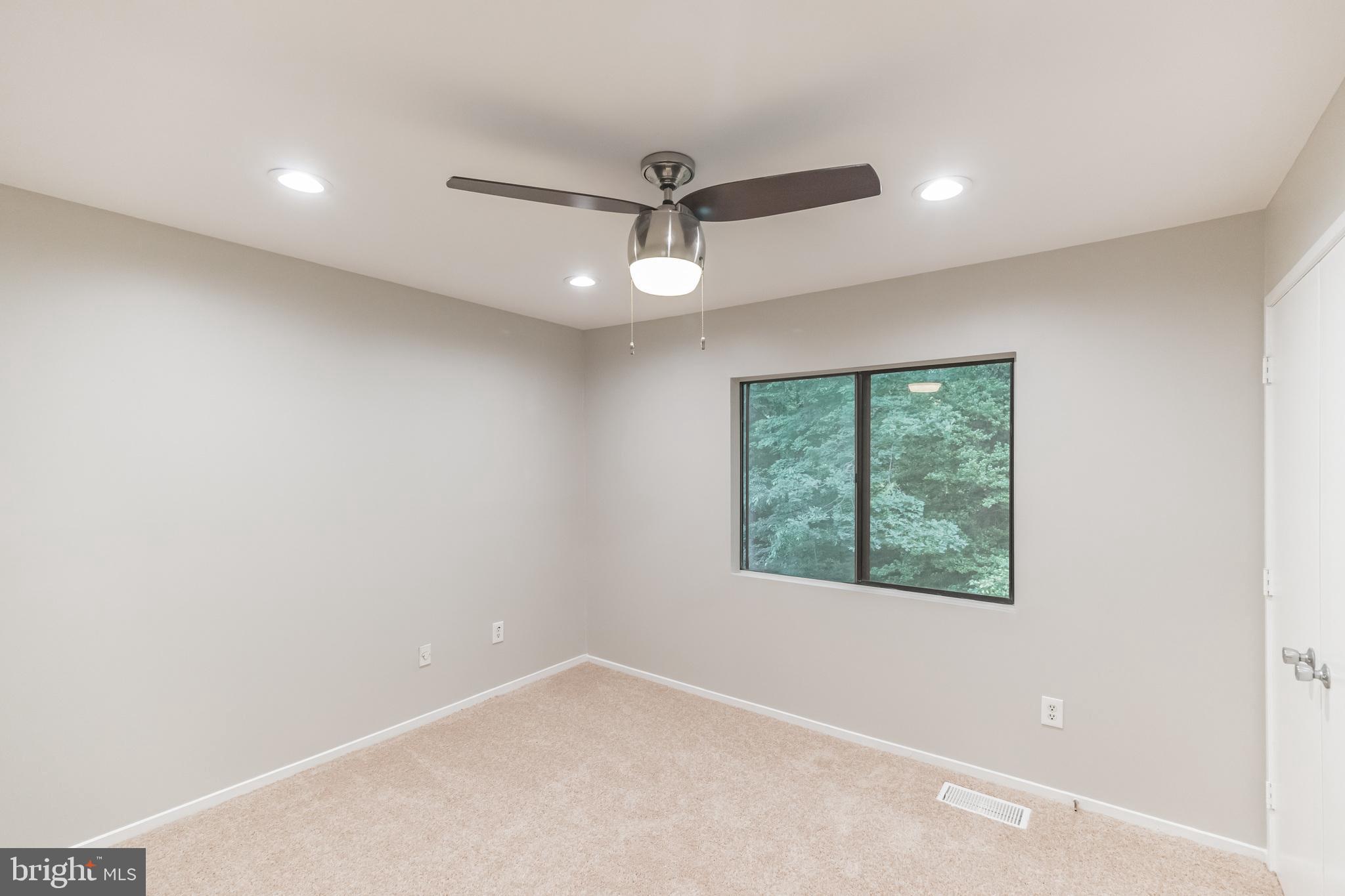 2272 Wheelwright Court Reston, VA 20191 - Photo 28 of 32 Gallery Image 28
