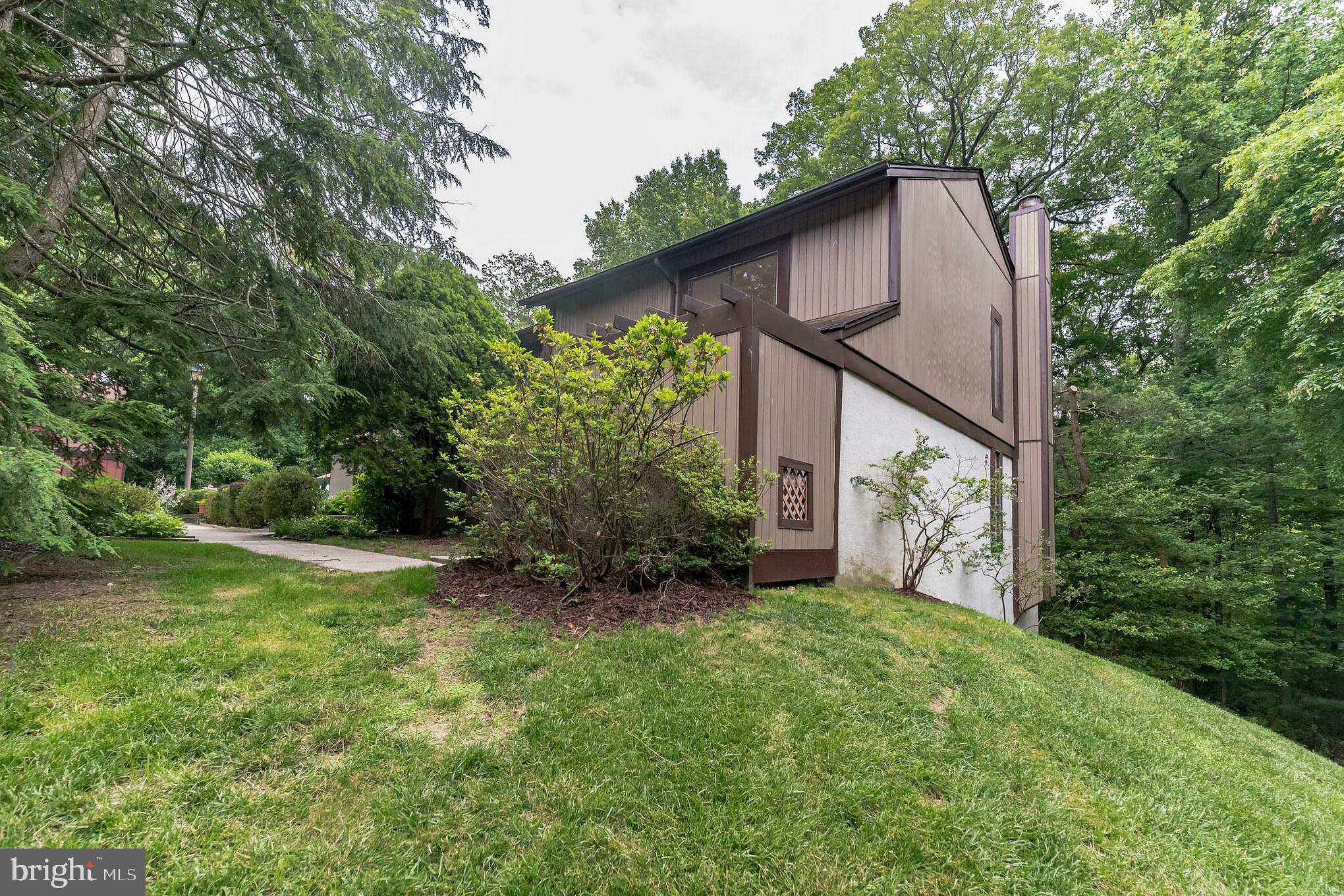 2272 Wheelwright Court Reston, VA 20191 - Photo 31 of 32 Gallery Image 31