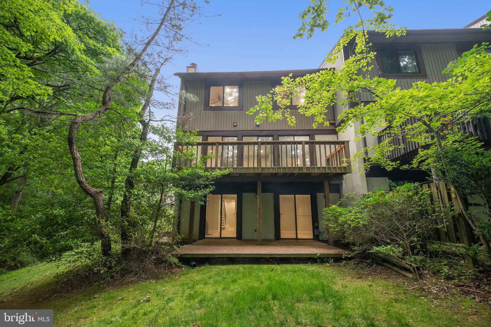 2272 Wheelwright Court Reston, VA 20191 - Photo 32 of 32 Gallery Image 32