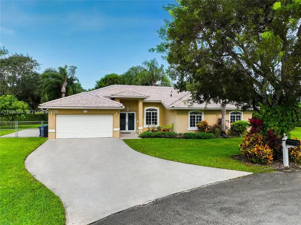 $825,000 | 18821 Southwest 297th Street, Homestead, FL 33033