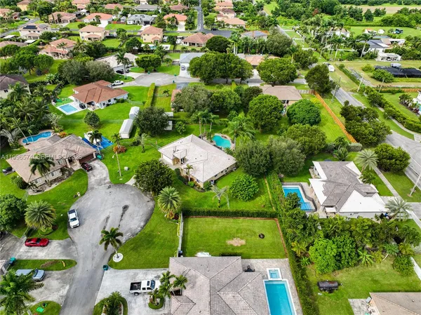 $825,000 | 18821 Southwest 297th Street, Homestead, FL 33033