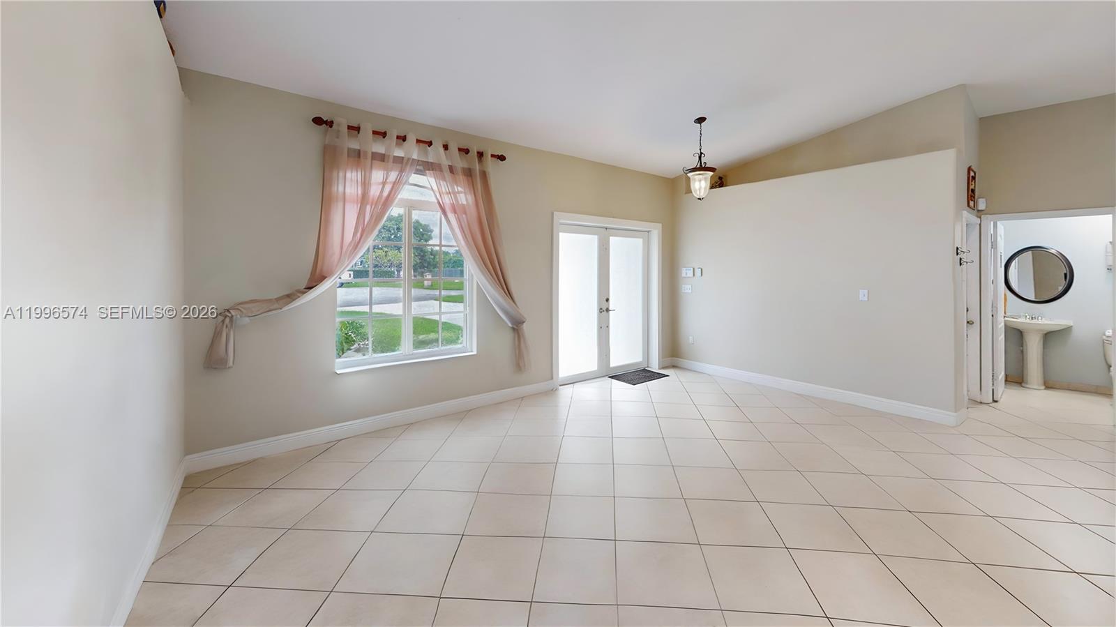 18821 Southwest 297th Street Homestead, FL 33033 - Photo 10 of 65
