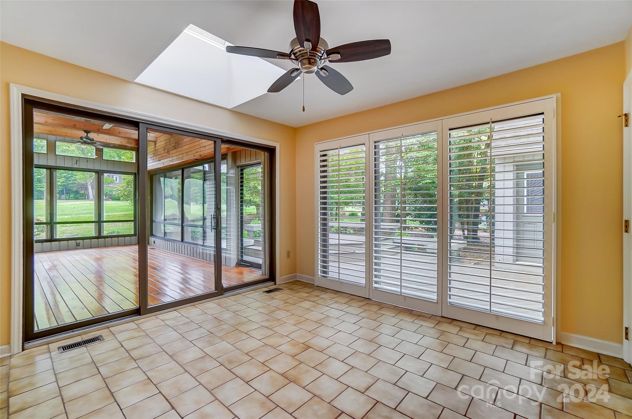 5 Cedar Waxwing Road Clover, SC 29710 - Photo 18 of 48