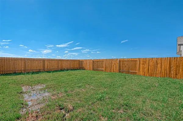 $2,500 | 7910 Cypress Country Drive, Cypress, TX 77433