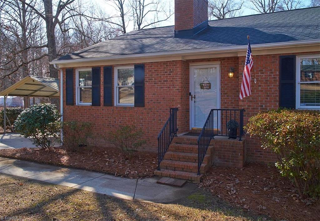1012 Springwood Lane Archdale, NC 27370 - Photo 4 of 46 Front entrance with small porch.