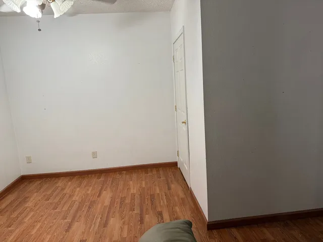 $139,950 | 302 South Du Quoin Street, Benton, IL 62812