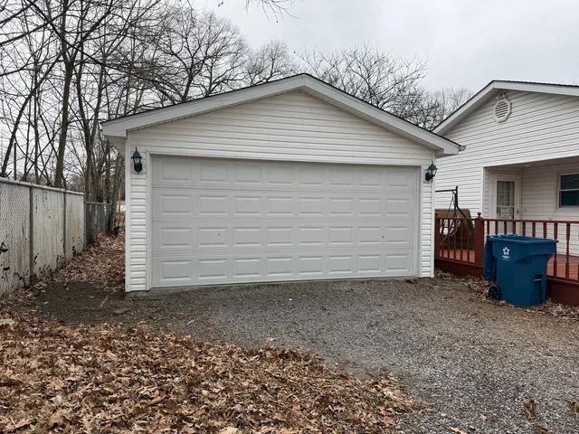 $139,950 | 302 South Du Quoin Street, Benton, IL 62812