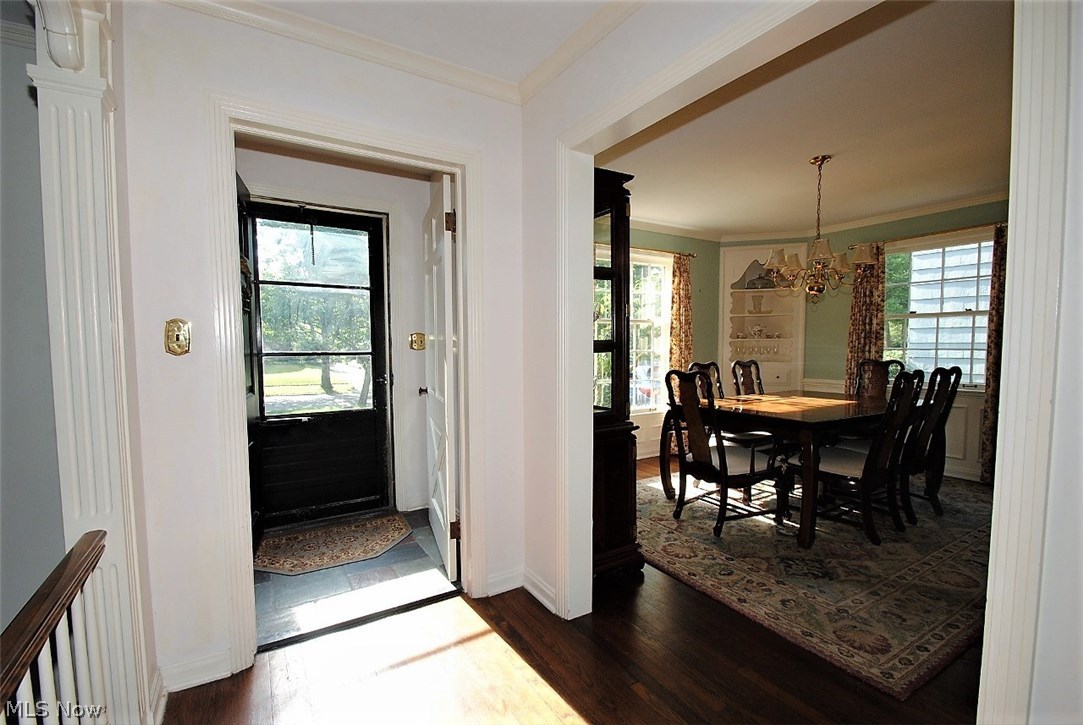 3664 Traver Road Shaker Heights, OH 44122 - Photo 2 of 24 Gallery Image 2