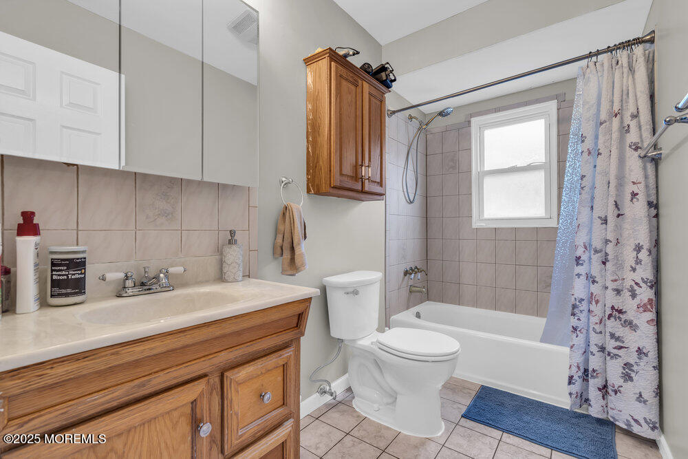 823 Bowman Road Jackson, NJ 08527 - Photo 8 of 14 dsc01143_858