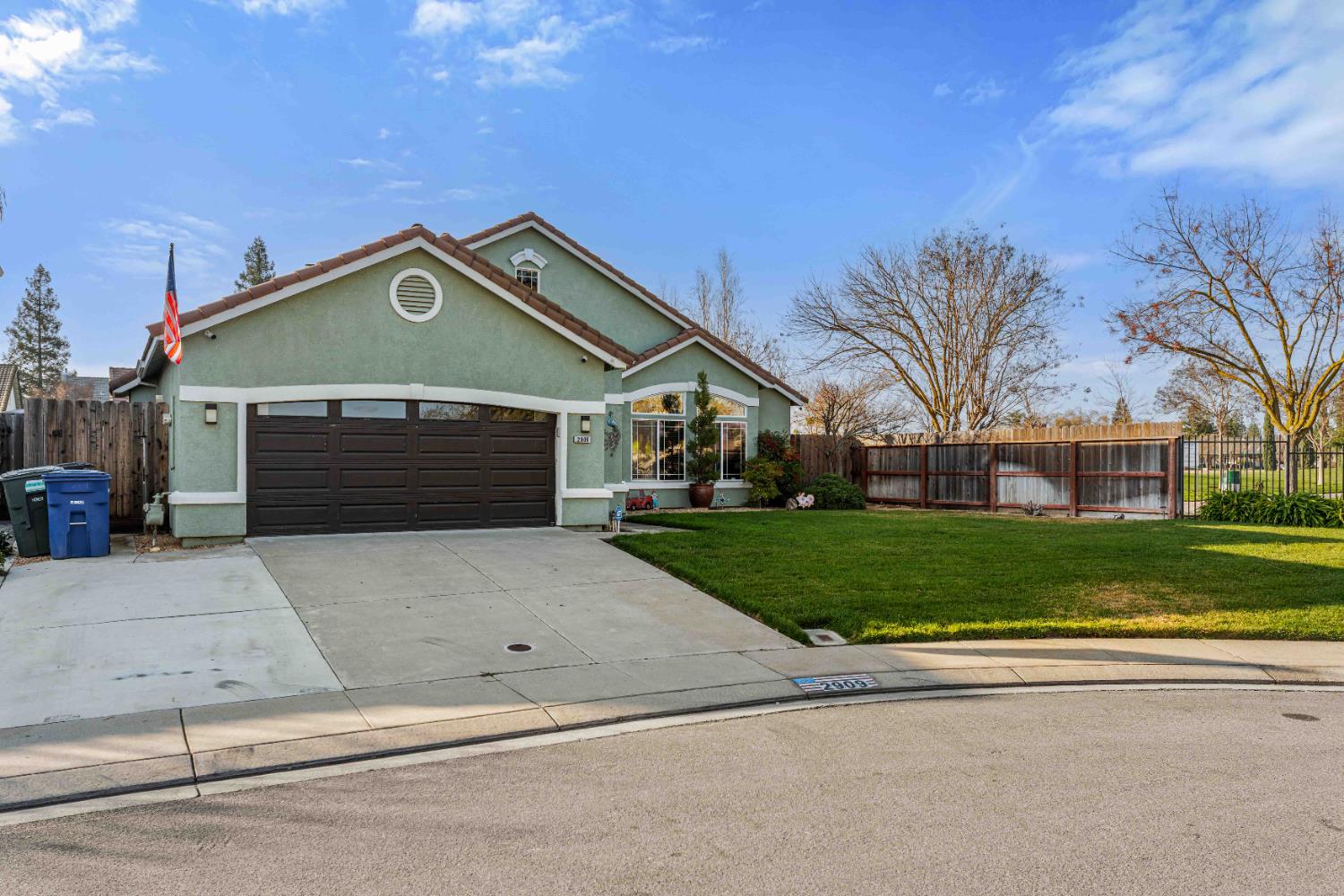 2909 Kingman Court Modesto, CA 95355 - Photo 3 of 38