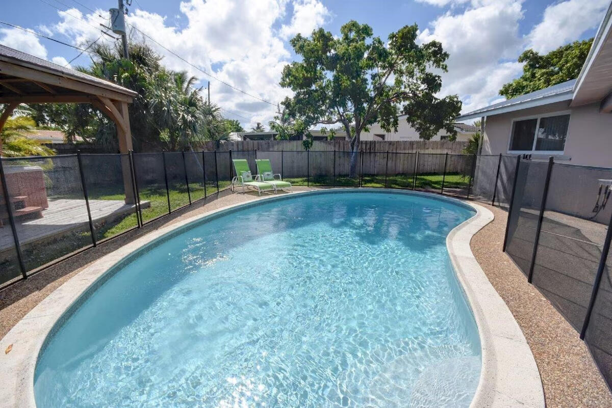 4348 Northwest 2nd Terrace Boca Raton, FL 33431 - Photo 29 of 35 fab3caba