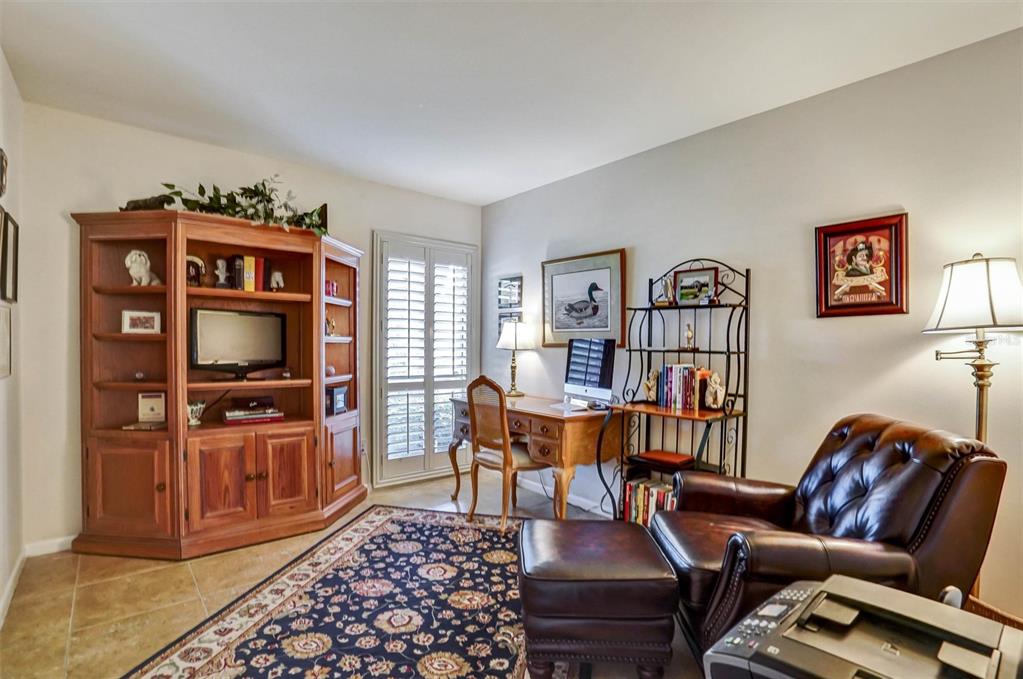 11816 Lipsey Road Tampa, FL 33618 - Photo 25 of 50
