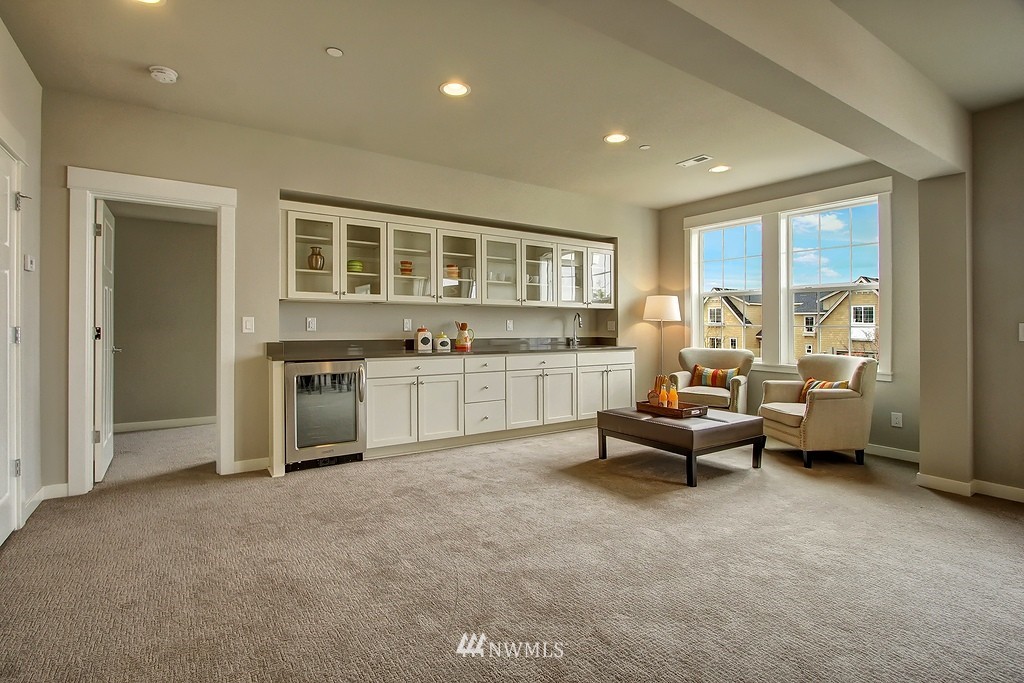 9812 Northeast 162nd Street Bothell, WA 98011 - Photo 11 of 25 Gallery Image 11