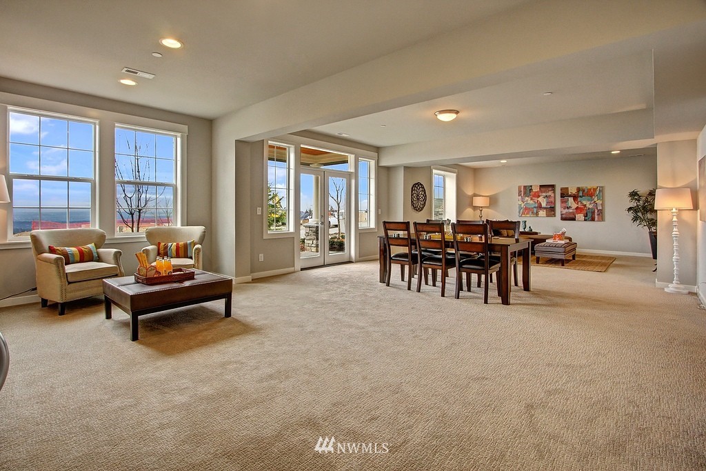 9812 Northeast 162nd Street Bothell, WA 98011 - Photo 16 of 25 Gallery Image 16