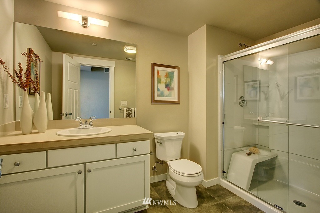 9812 Northeast 162nd Street Bothell, WA 98011 - Photo 17 of 25 Gallery Image 17