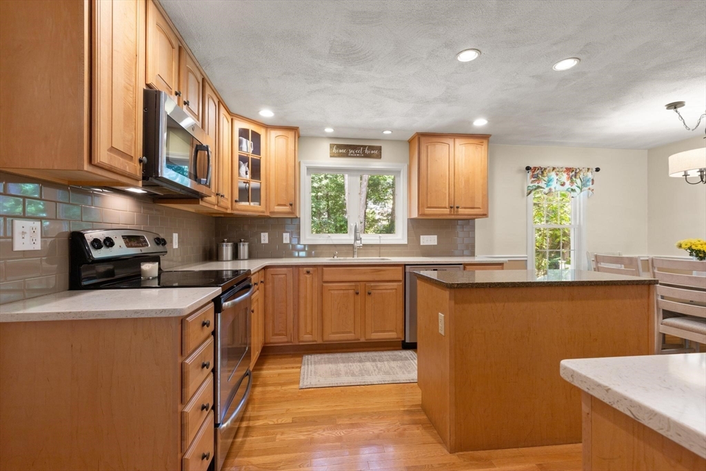 4 Quail Run Road Norfolk, MA 02056 - Photo 11 of 41
