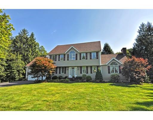 a view of a house with a big yard
