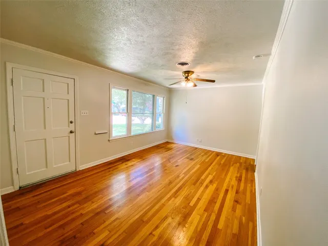 $2,295 | 1808 Princeton Avenue, Austin, TX 78757