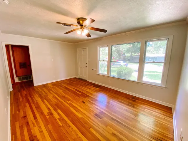 $2,295 | 1808 Princeton Avenue, Austin, TX 78757