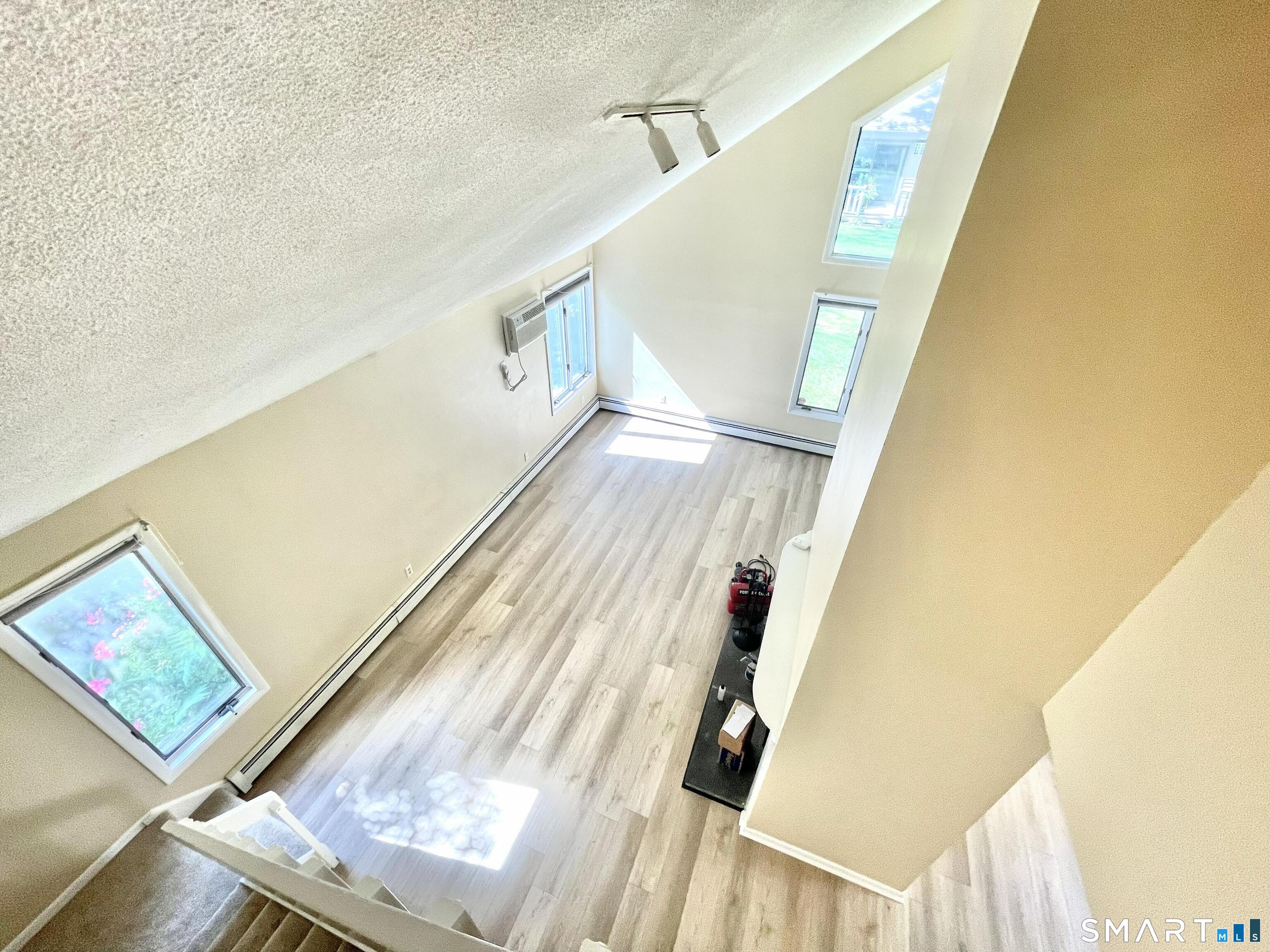 17 D Yankee Glen Road, Unit 17D Madison, CT 06443 - Photo 3 of 12