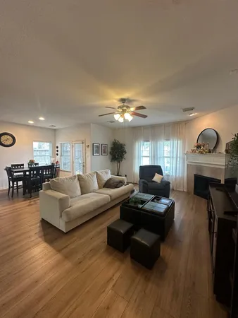 $3,000 | 9407 Herons Grove Lane, Katy, TX 77494