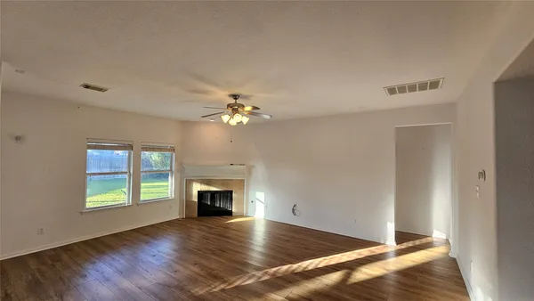 $3,000 | 9407 Herons Grove Lane, Katy, TX 77494