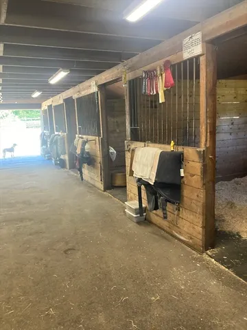 $1,299,000 | 102 High Street, Plainville, MA 02762