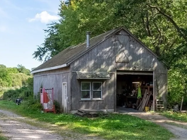 $1,299,000 | 102 High Street, Plainville, MA 02762