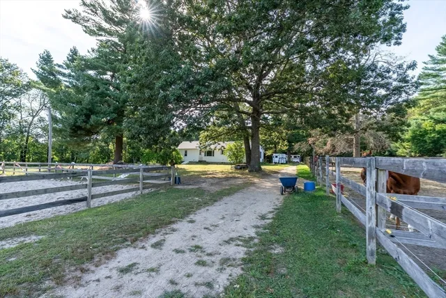 $1,299,000 | 102 High Street, Plainville, MA 02762