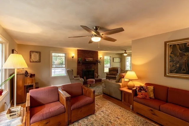 $1,299,000 | 102 High Street, Plainville, MA 02762