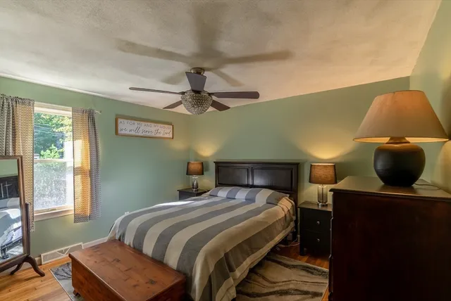 $1,299,000 | 102 High Street, Plainville, MA 02762