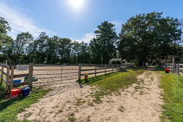 $1,299,000 | 102 High Street, Plainville, MA 02762