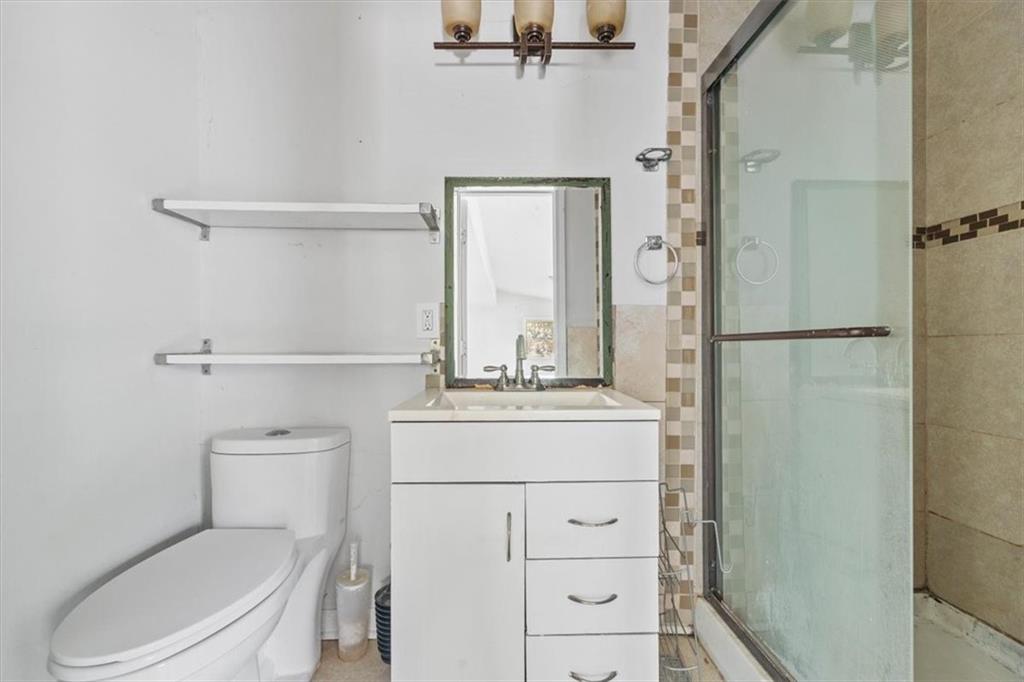 3101 East Point Street Atlanta, GA 30344 - Photo 12 of 29 Gallery Image 12