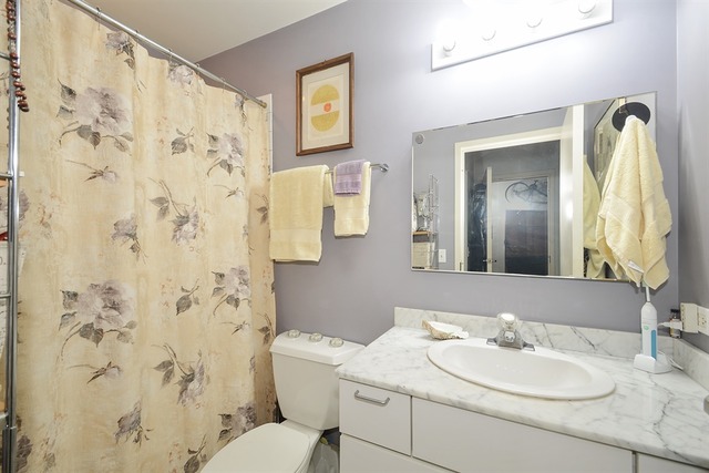 20 North State Street, Unit 703 Chicago, IL 60602 - Photo 6 of 10