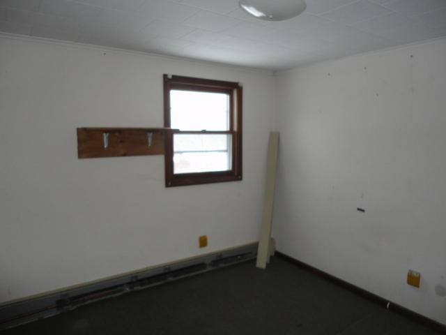 213 Parmenter Road Palermo, ME 04354 - Photo 5 of 26 5 Bedroom 1 v1